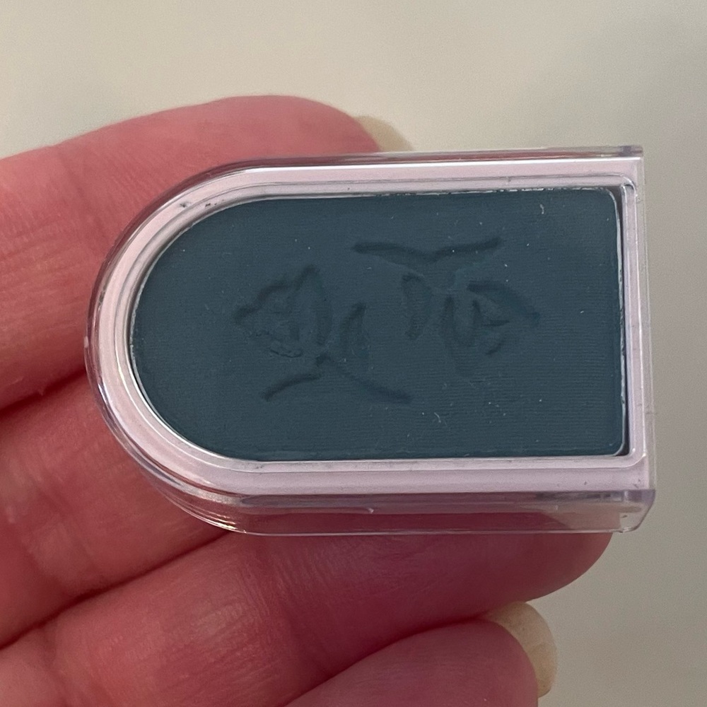 Mary Kay Real Teal Powder Perfect Eye Shadow Retired